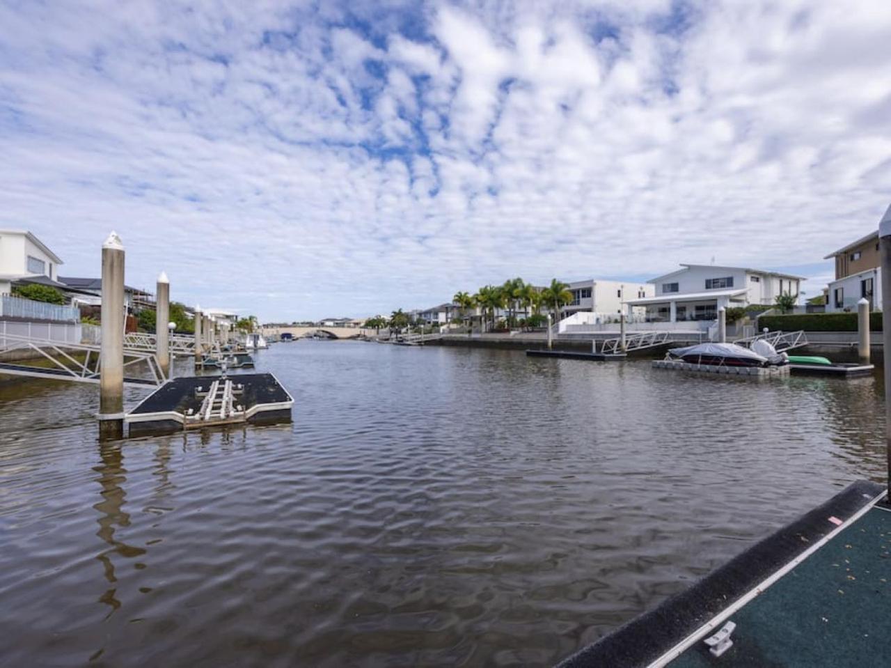 Luxurious 6Br Retreat Wpool Port Biggerawaters Villa Gold Coast Exterior photo